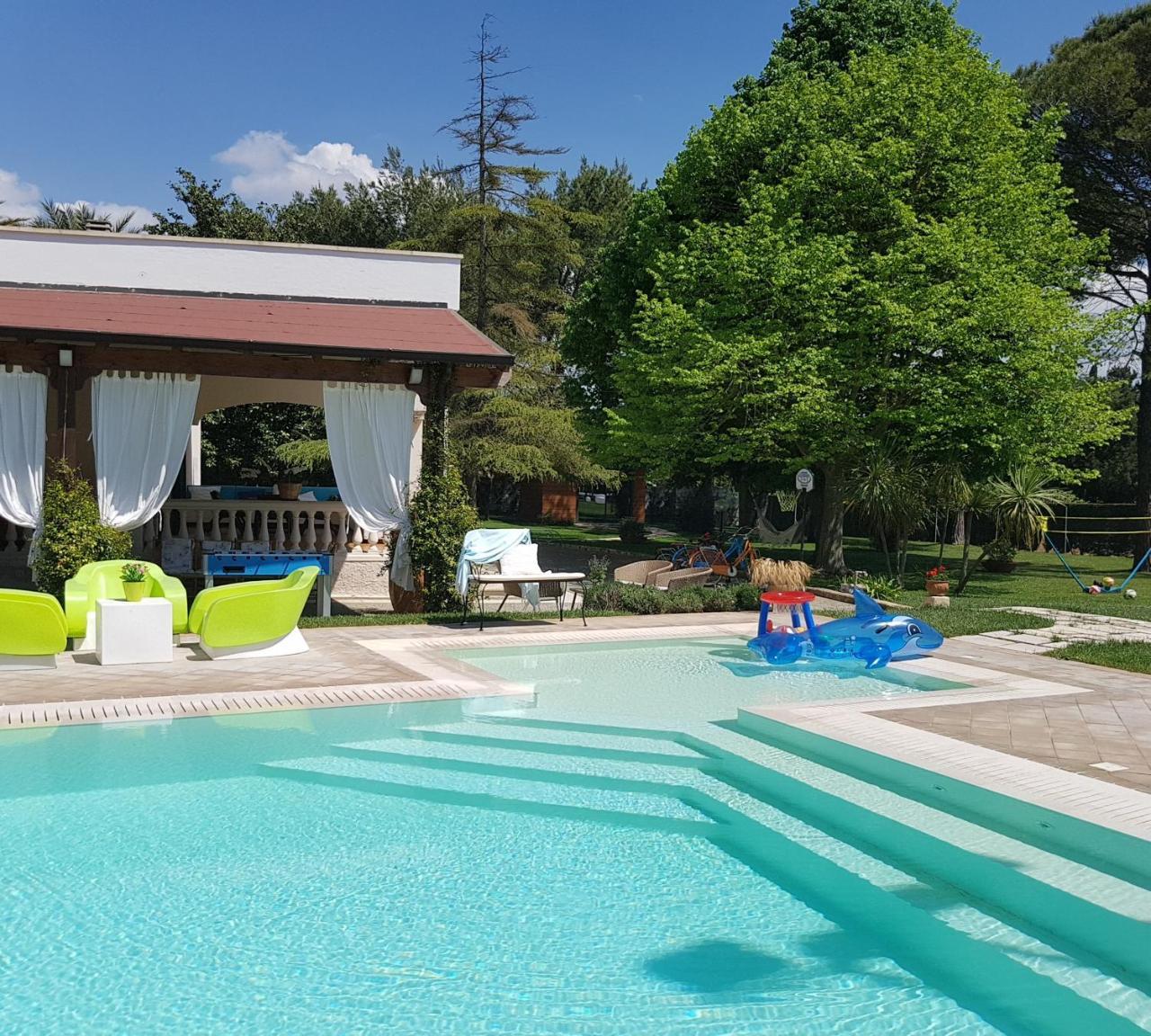 Villa Edda Heated Pool Галатина Экстерьер фото